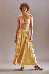 De Falda a vestido hora dorada Amarillo